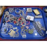 Assorted Costume Jewellery, including vintage filigree flowerhead brooch, stamped "Silver", an