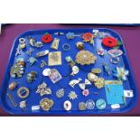 A Mixed Lot of Assorted Brooches, including lucite, diamanté, handmade, floral sprays, etc :- One