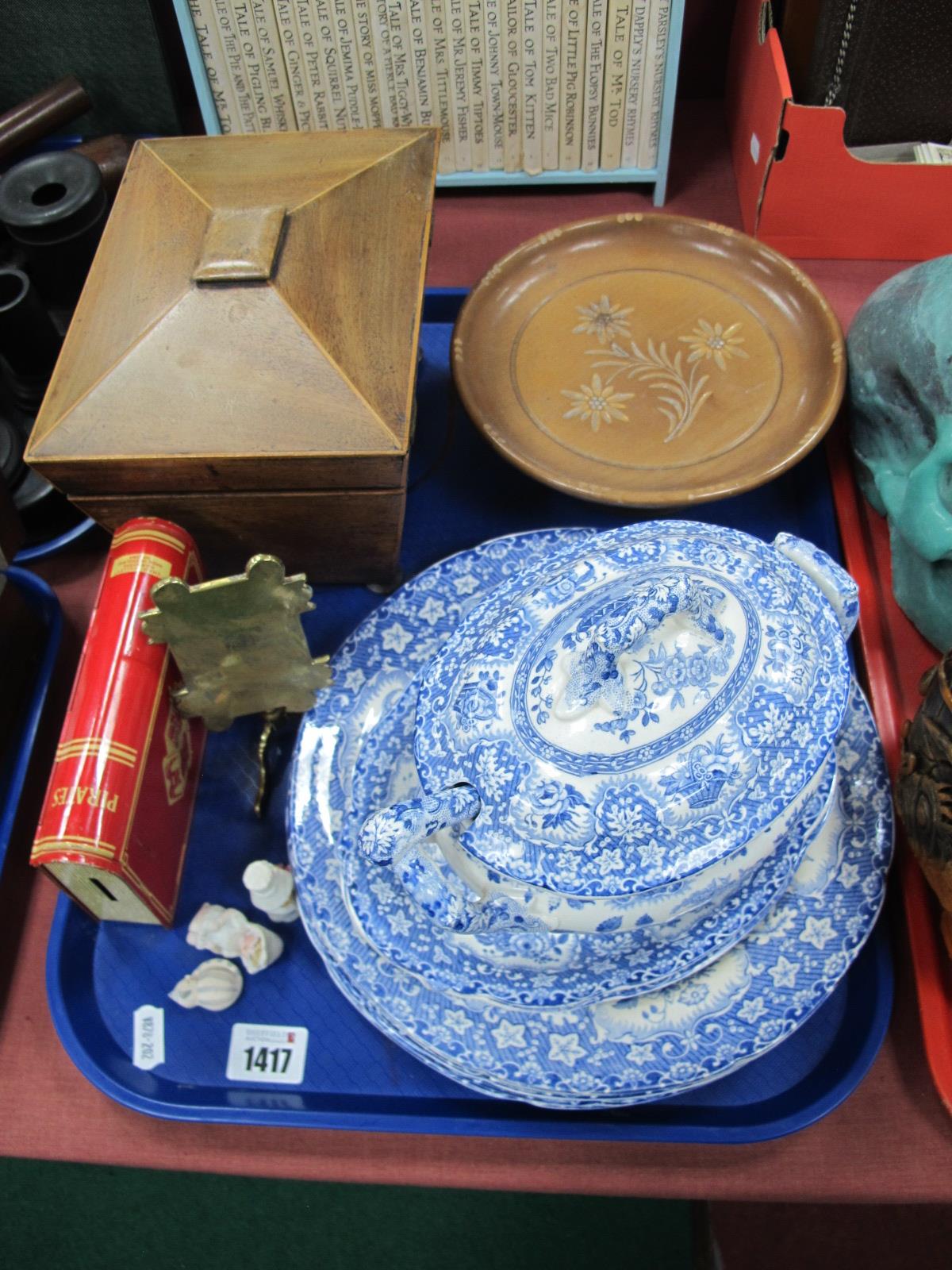 A XIX Century Mahogany Tea Caddy, with boxwood stringing, XIX Century blue-white Spode plates,