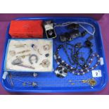 Victorian, Edwardian and Later Jewellery, including openwork pendants, bead and other necklaces,