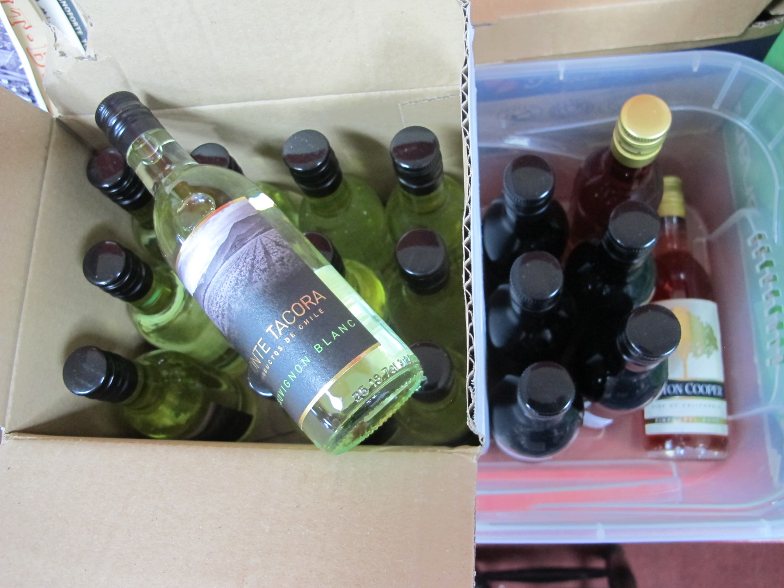 Wine - 187ml bottles; Zinfandel Rose (2); Monte Tacora Merlot (5); Sauvignon Blanc (12) :- One Box