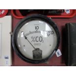 Elliott Depth Pressure Gauge, No P 86038, 0 to 20 o/o CO2, circular in blackened metal casing,