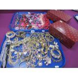 A Collection of Assorted Modern Costume Jewellery, inlcuing gilt metal, diamanté, beads etc in