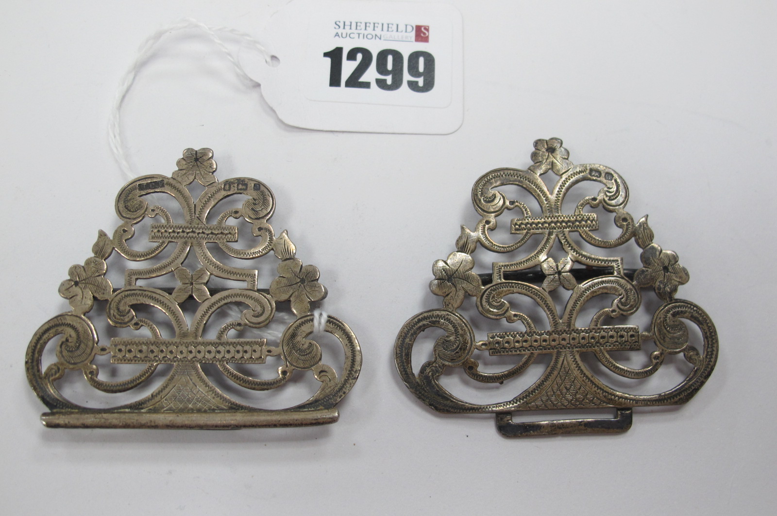 Silver Hallmarked Pierced Nurses Buckle, Birmingham 1900.