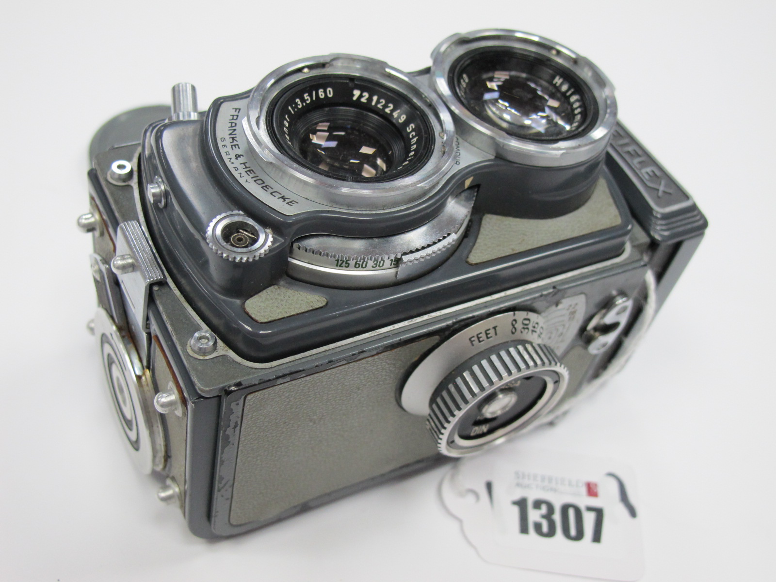 A " Baby Rolleiflex" Camera, DBP 2056599, camera unboxed, (working condition unknown).