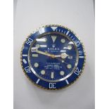 A Dealer Shop Display Working Quartz Submariner Oyster Perpetual Date Wall Clock, 34cm diameter. *