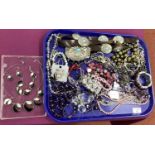 A Mixed Lot of Assorted Costume Jewellery, including Art Deco style oval panel bracelet, matching