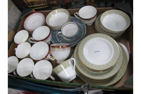 Royal Doulton 'Sonnet' part tea service comprising of six teacups and saucers, bowls and plates