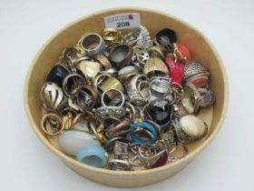 A Mixed Lot of Assorted Costume Dress Rings.