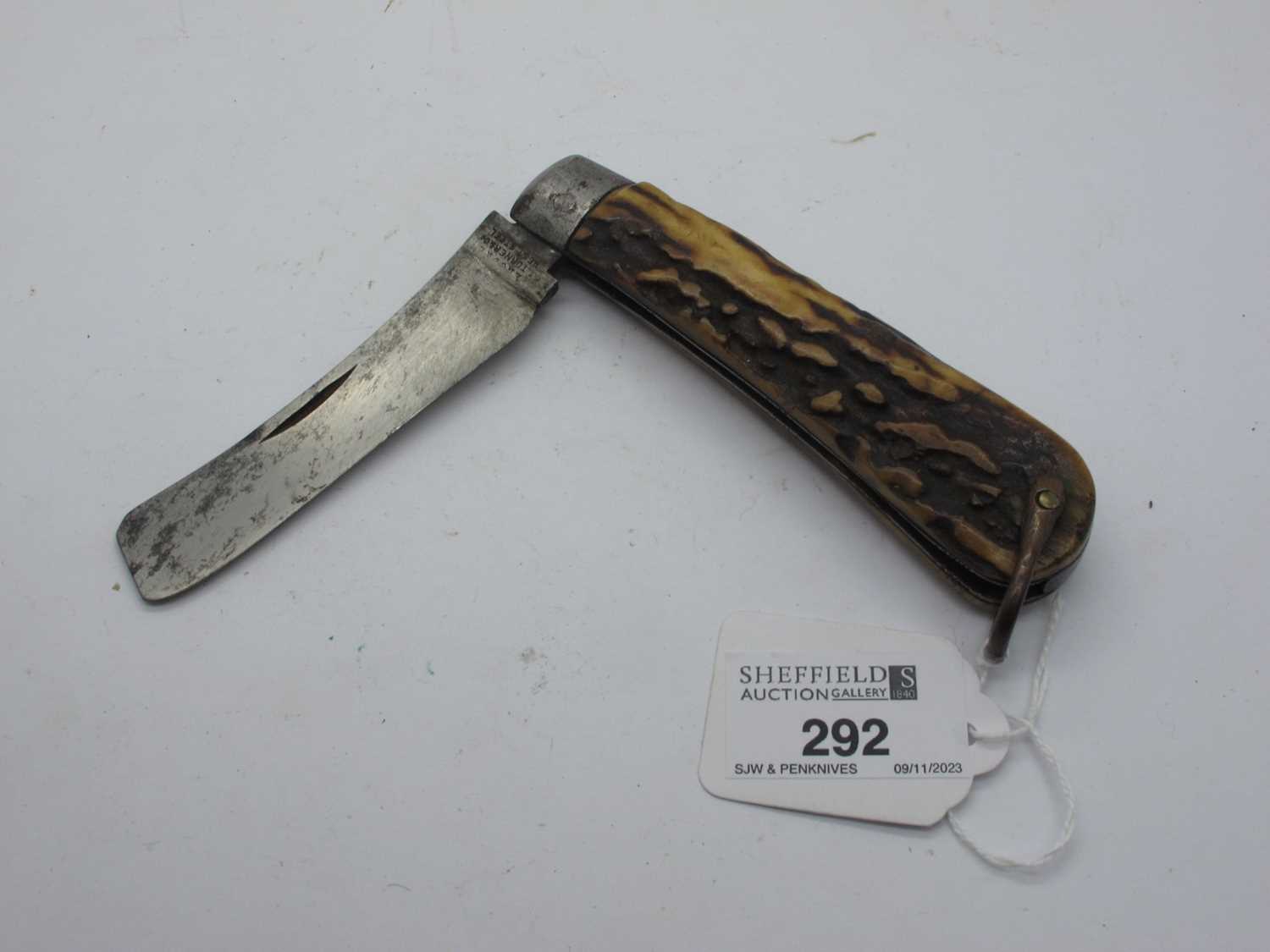 Sailors Knife, Turner and Co, best steel, stag scales, ring 12cm, strong click, wobbles slightly.