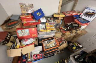 This is Lot 4 (of 8 in total) Each lot is of a significant size and may include model railway