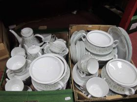 Noritake 'Savannah' Large Dinner Tea-Coffe Service, tureens, meat plates, side plates, soup bowls,