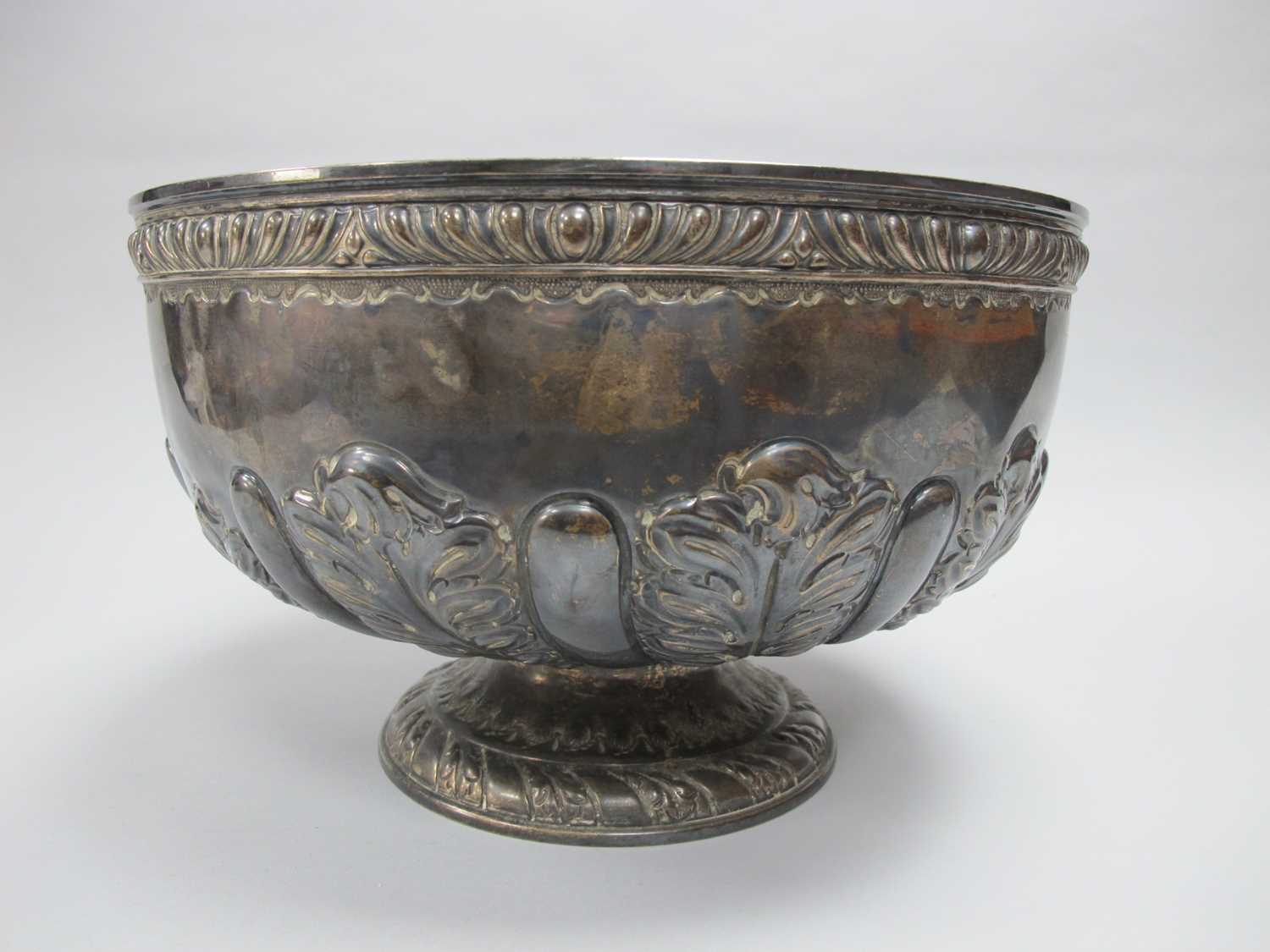 A Large Victorian Hallmarked Silver Punch Bowl, HA, Sheffield 1897, with gadrooned leaf - Image 2 of 12
