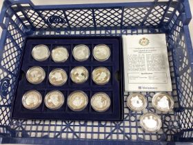 A 2006 Westminster QEII 80 Years Sterling Silver Coin Set, 15 coins in total, total weight 424g.