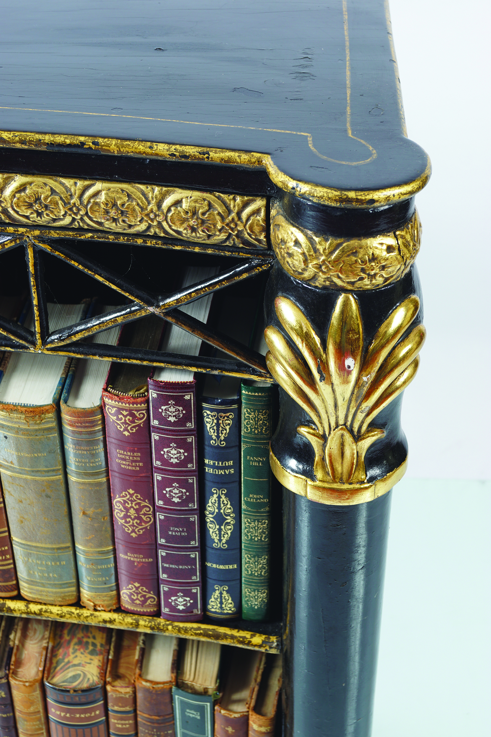 REGENCY PERIOD EBONY & PARCEL-GILT BOOKCASE - Image 3 of 6