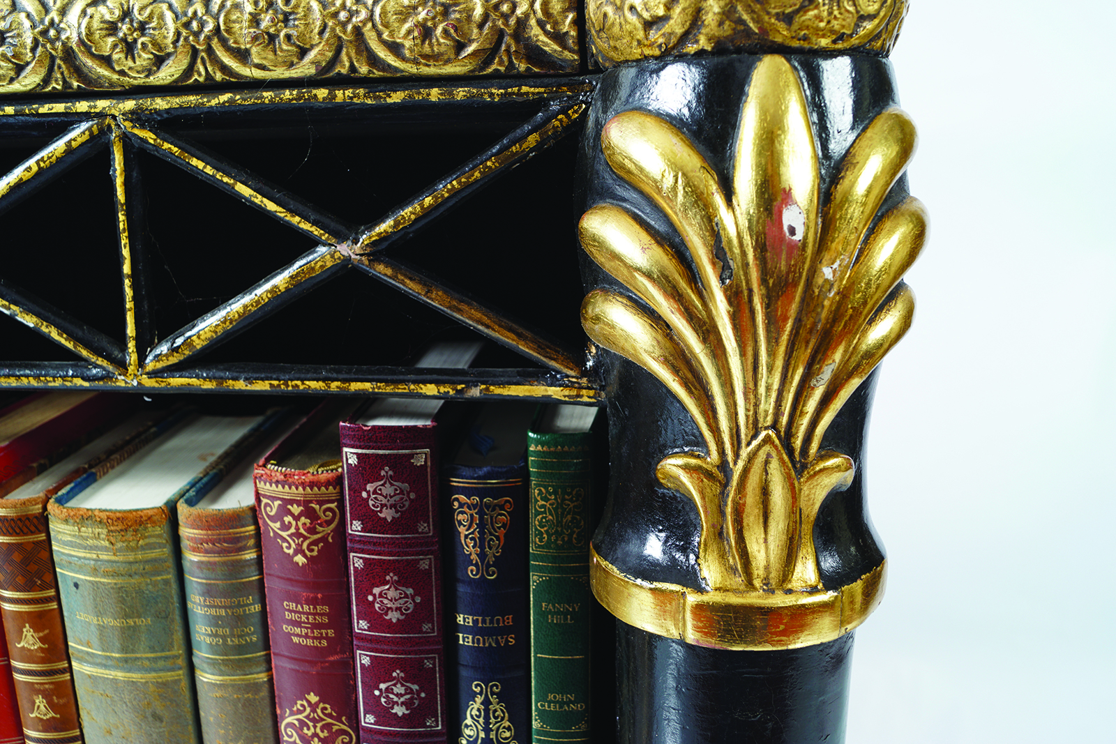 REGENCY PERIOD EBONY & PARCEL-GILT BOOKCASE - Image 6 of 6