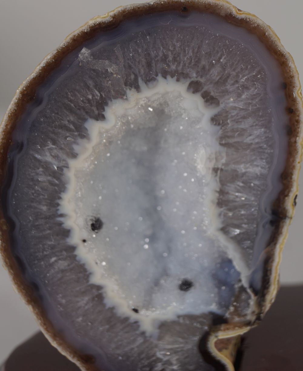 PAIR OF DRUZY AGATE GEODE - Image 3 of 4