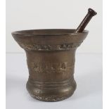 18TH-CENTURY BRONZE PESTLE AND MORTAR