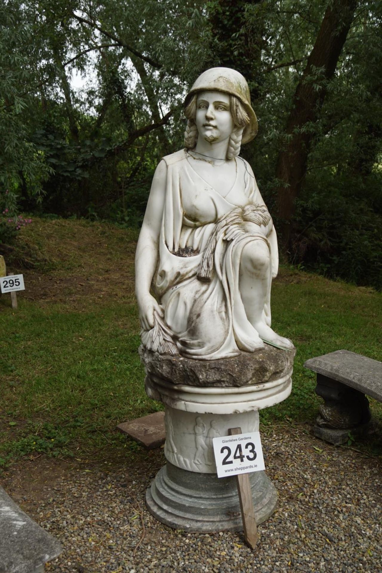 LARGE CLASSICAL GARDEN SCULPTURE