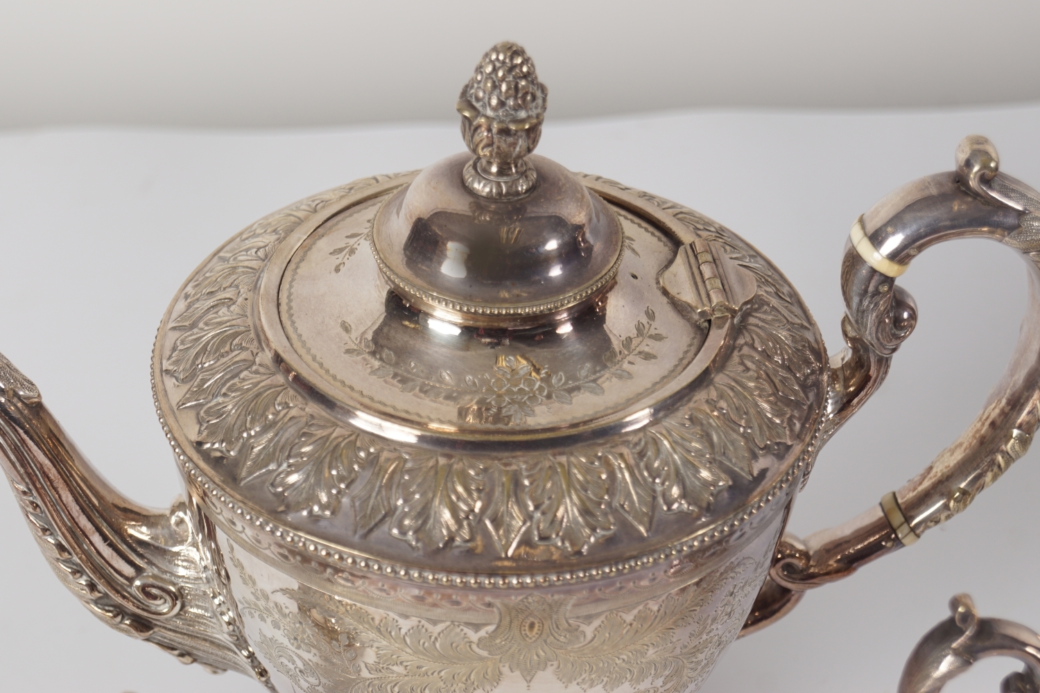 3 PIECE SHEFFIELD SILVER PLATED TEA SERVICE - Image 3 of 4