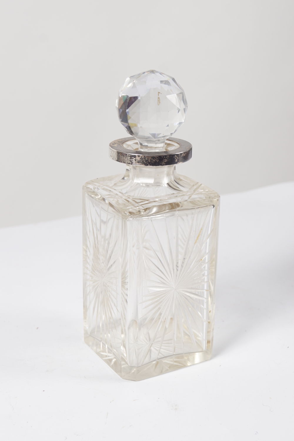 SILVER MOUNTED CRYSTAL DECANTER - Image 3 of 3