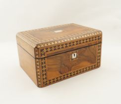 VICTORIAN WALNUT AND INLAID JEWELLERY BOX