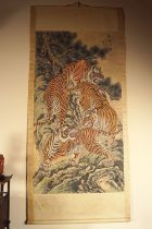 19TH-CENTURY CENTURY CHINESE SCROLL