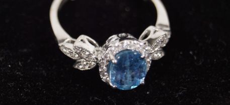 DIAMOND AND AQUAMARINE RING