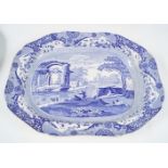 LARGE SPODE BLUE AND WHITE MEAT DISH