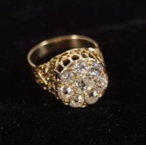 GOLD AND DIAMOND CLUSTER RING