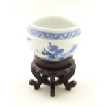 CHINESE PORCELAIN BLUE AND WHITE BOWL