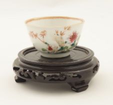 CHINESE 18TH-CENTURY FAMILLE ROSE TEA BOWL