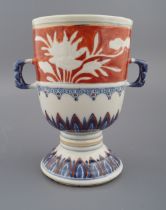 18TH-CENTURY CHINESE IMARI CUP