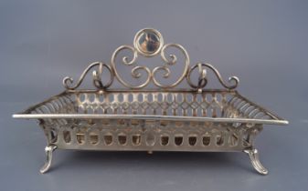 LONDON SILVER PEN STAND