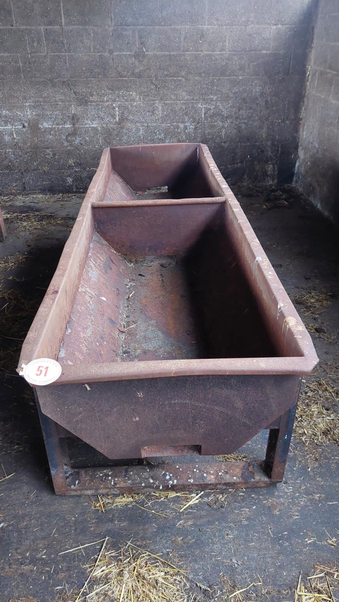 Cattle feed trough 10ft x 3ft x 2.5ft H - Bild 3 aus 4