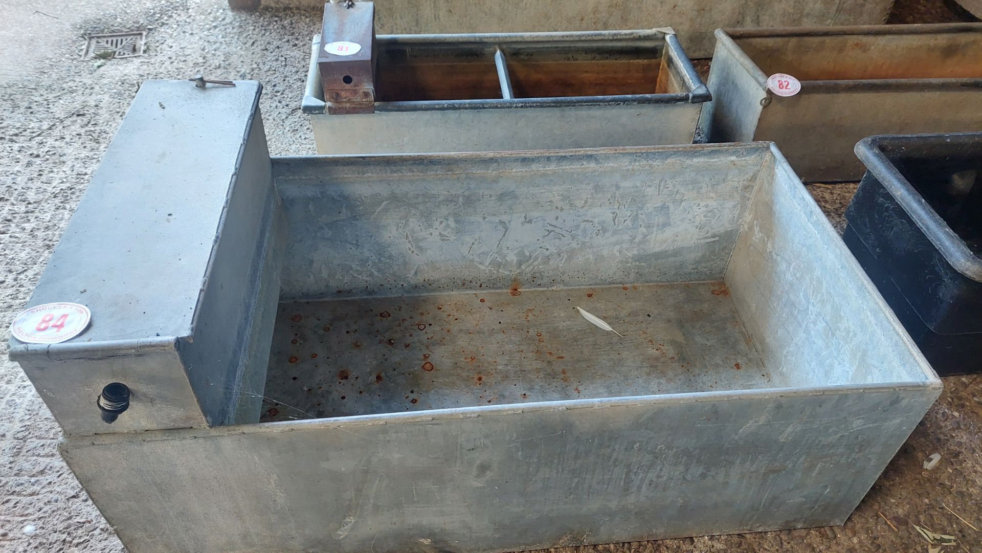 5ft x 2.6" Galvanised water trough