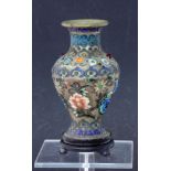 KLEINE CLOISONNÉ BALUSTERVASE China,