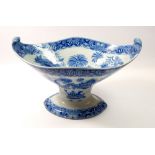 A large 19th century Pearlware fruit bowl printed Chinoiseire decoration, 34cm wide
