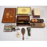 A group of collectables to include a cased microscope, a complete set of 'Players Please'