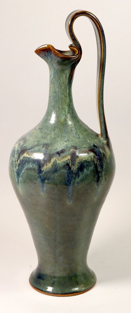 An O'Quinn Pottery Sandra Glenn American studio pottery ewer, 40cm tall - Image 2 of 2