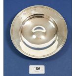 A silver Armada dish, 14.5cm diameter, London 1989, 189g