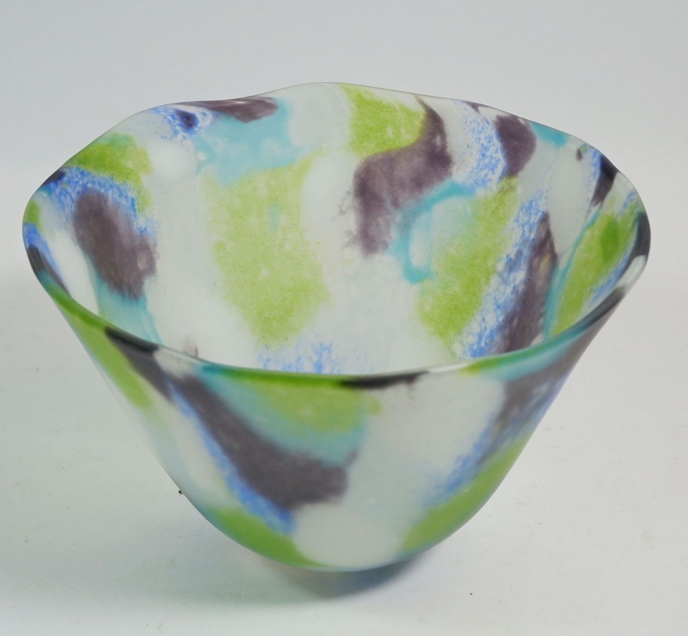 A studio glass Patchwork bowl by Pauline Solven, signed 2003, 18.5cm diameter