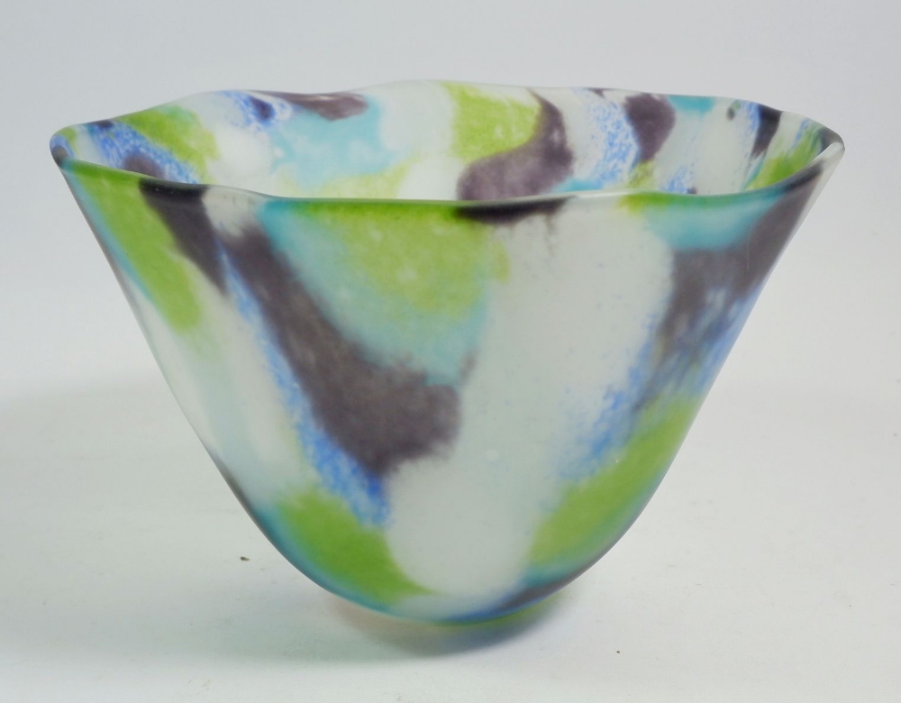 A studio glass Patchwork bowl by Pauline Solven, signed 2003, 18.5cm diameter - Image 2 of 4