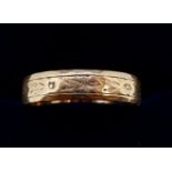 A 9 carat gold wedding band, 3g, size S to T