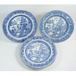 A matched set of Victorian and Edwardian Willow pattern dinner plates