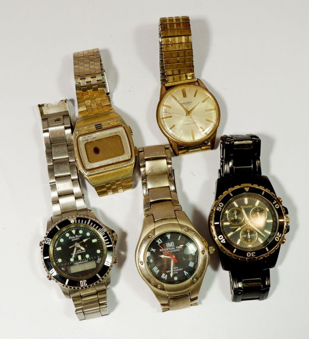 Various gentleman's wrist watches including Accurist Chronograph