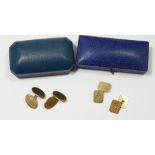 Two pair of 9 carat gold cufflinks, boxed, 14g