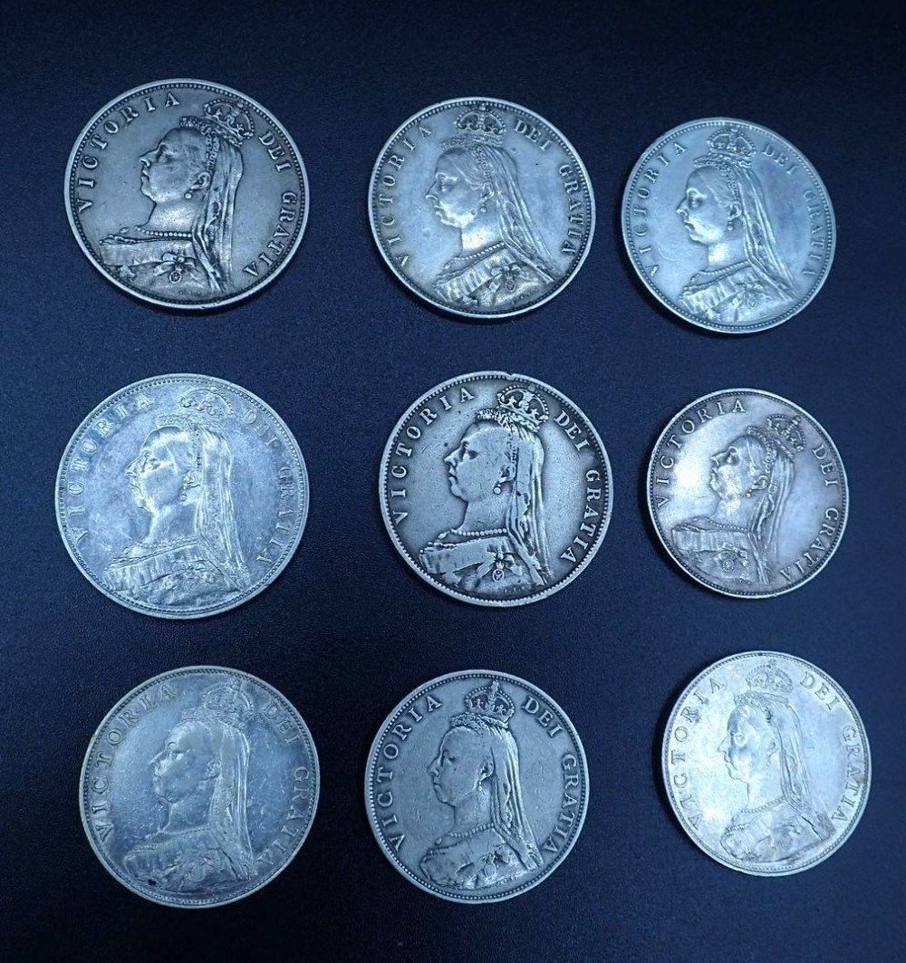 A quantity of silver coinage all Victoria Jubilee Bust including: florins 1887 (4 off) half crowns