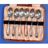 A set of six silver coffee spoons in case, London 1909