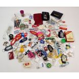 A large quantity of advertising key rings plus a 925 silver pentagon keyring